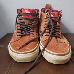 Vans 6.5 all weather